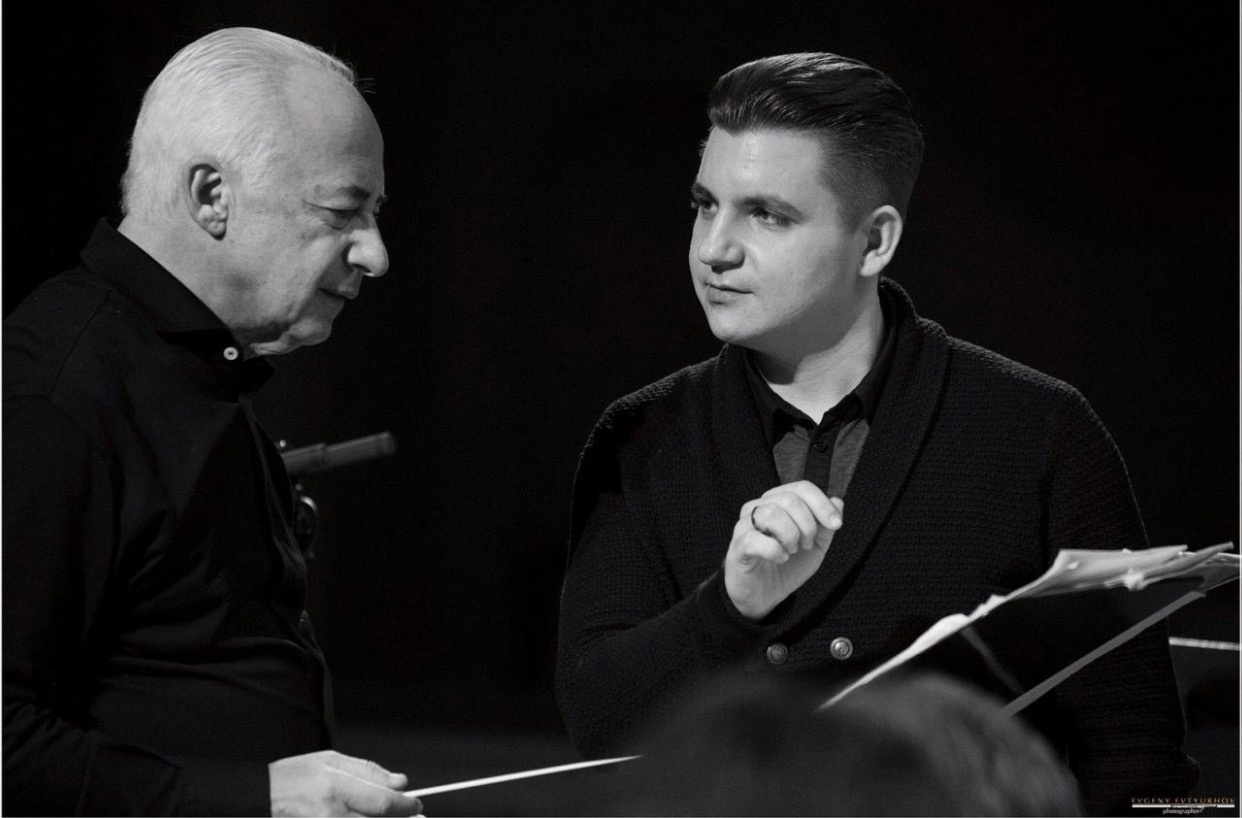 Фото исполнителя